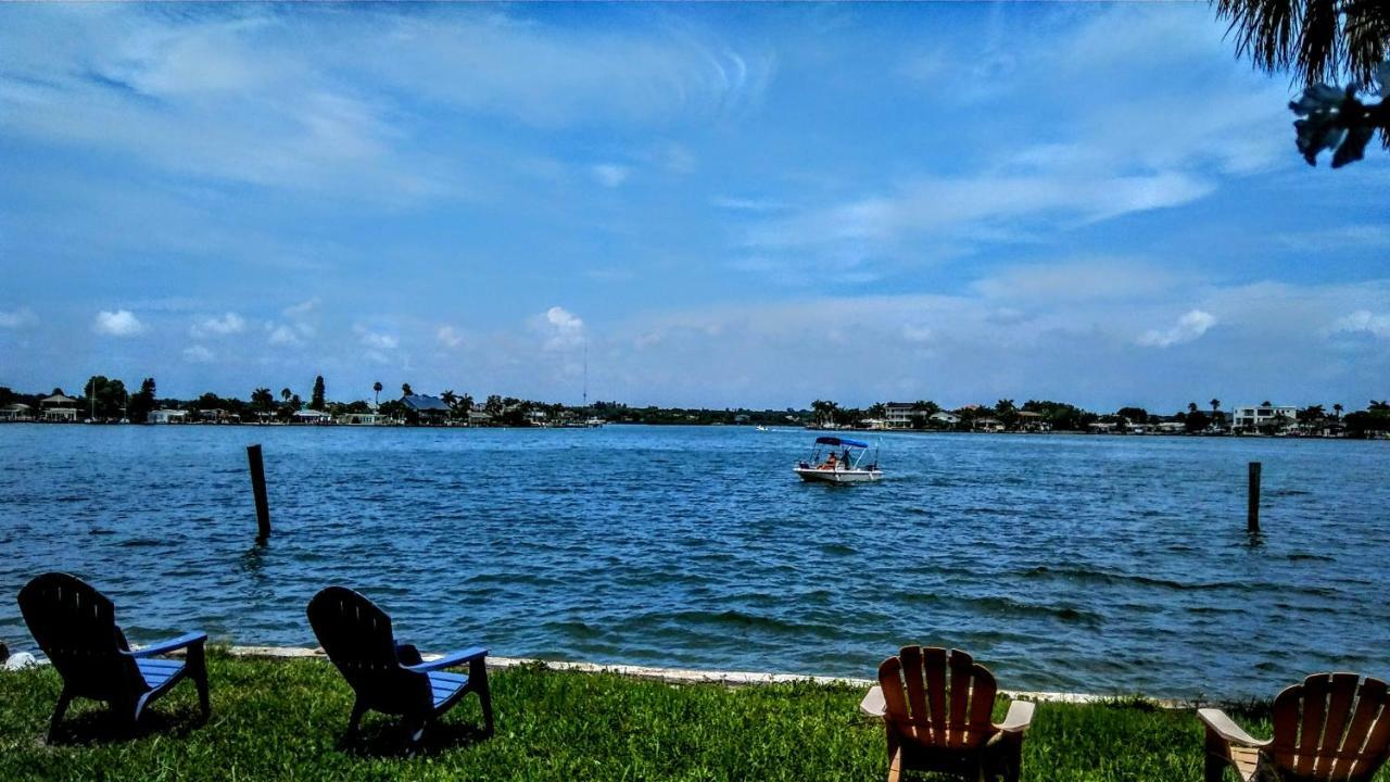 Mediterranean Three Story Beach Townhouse St. Pete Beach Exteriör bild