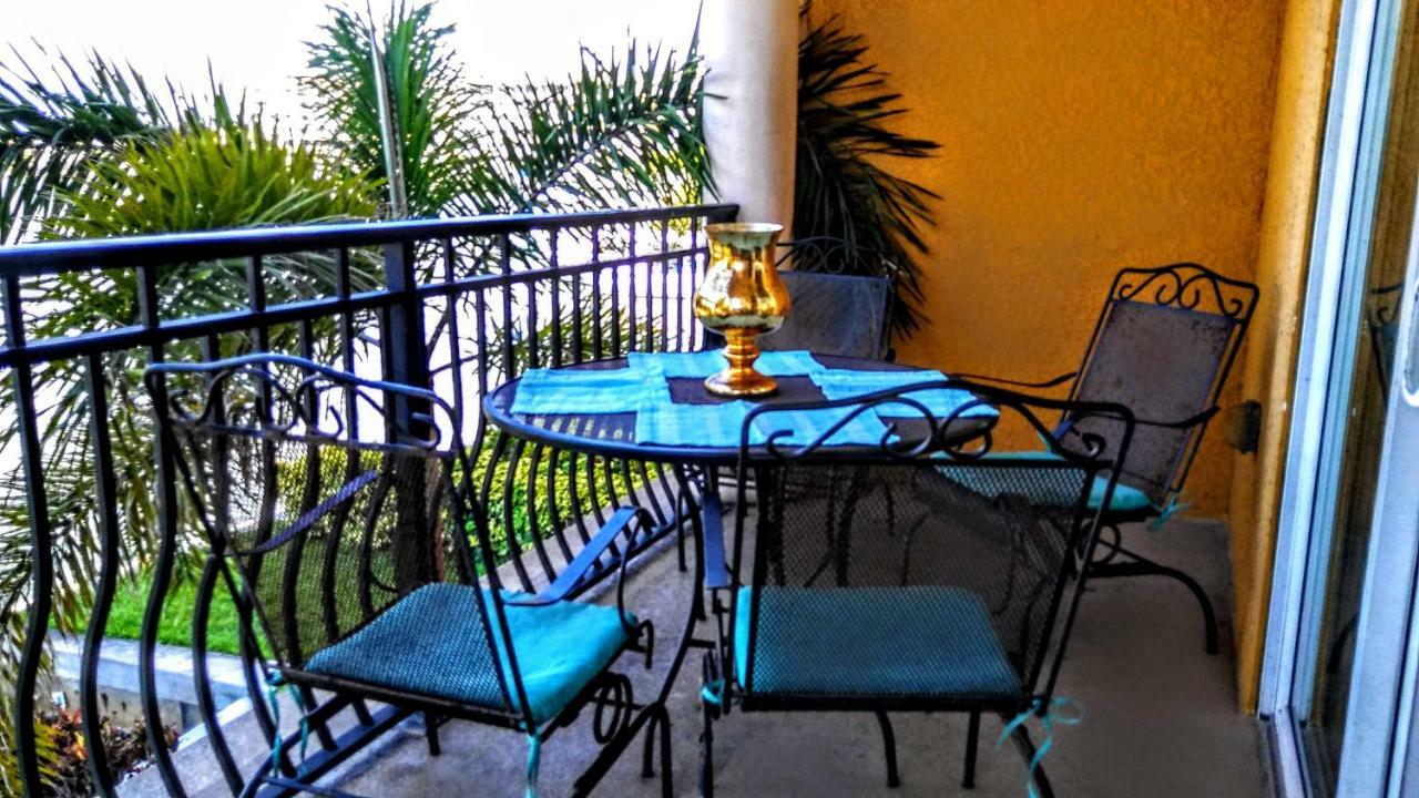 Mediterranean Three Story Beach Townhouse St. Pete Beach Exteriör bild
