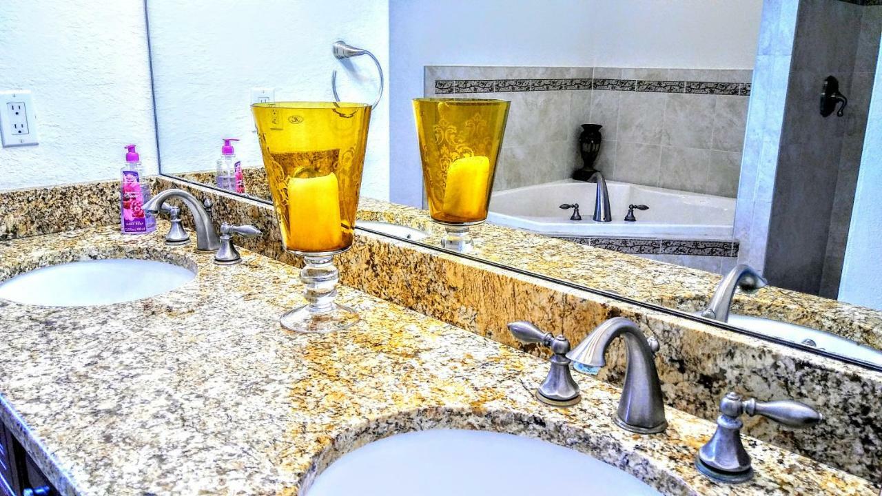 Mediterranean Three Story Beach Townhouse St. Pete Beach Exteriör bild